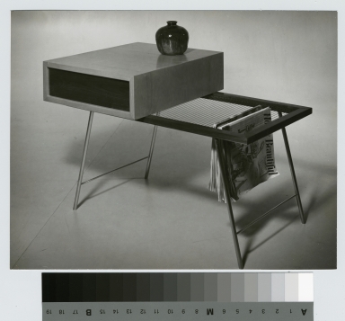 Wood coffee table with wire magazine rack, School for American Craftsmen, Rochester Institute of Technology
