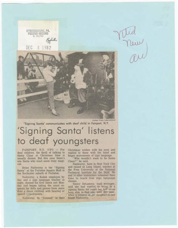 Signing Santa' listens to deaf youngsters