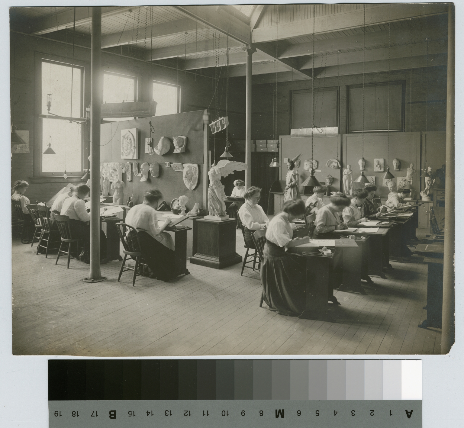 Clay modeling class, Department of Applied and Fine Arts, Rochester Athenaeum and Mechanics Institute