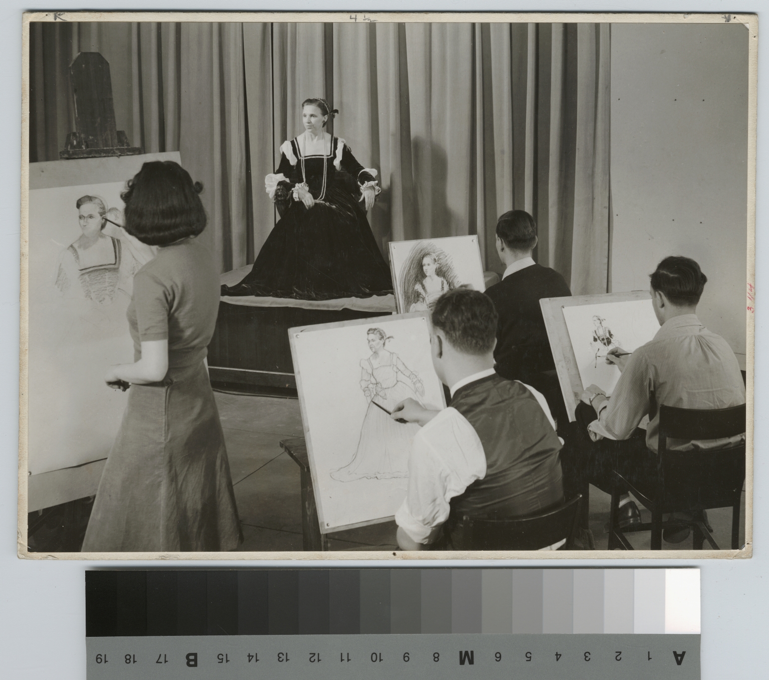 Academics, Art and Design, Rochester Athenaeum and Mechanics Institute life drawing class, 1941-1942