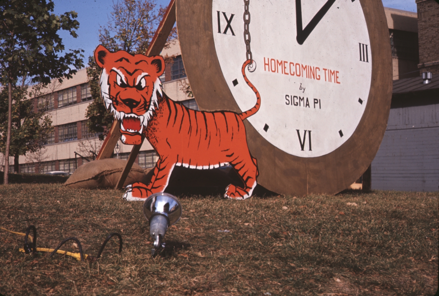 Sigma Pi's Homecoming Tiger